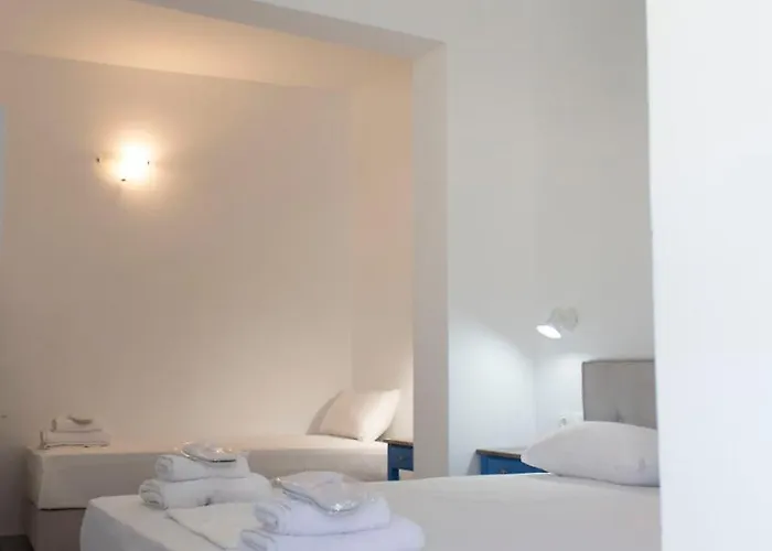 Edem 3* Fira (Santorini)