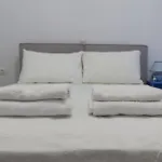 Edem Gæstehus Fira (Santorini)