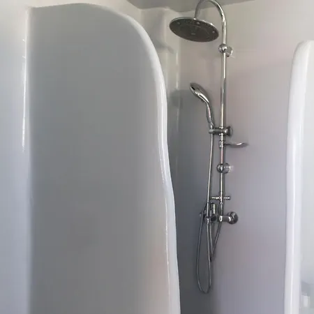 Edem סנטוריני